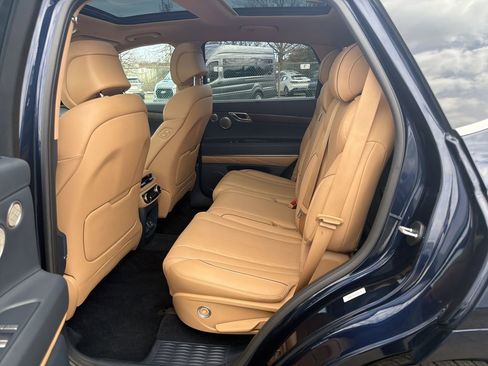 Used 2022 Genesis GV80 2.5T w/ Prestige Package 04 image 13