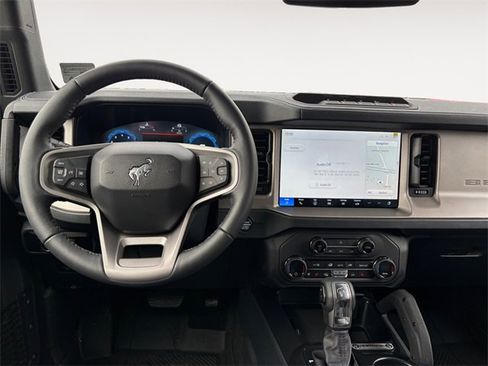 New 2025 Ford Bronco Outer Banks image 12