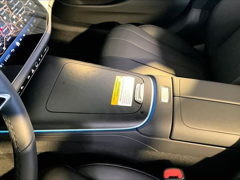 New 2026 Mercedes-Benz E 350 4MATIC Sedan image 10