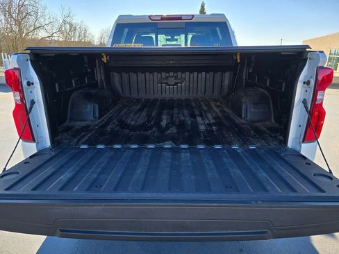 Used 2021 Chevrolet Silverado 1500 RST image 14