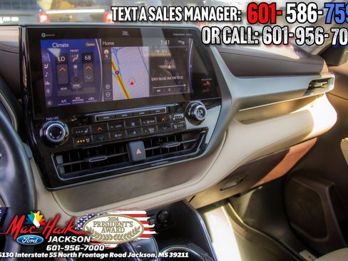 Used 2021 Toyota Highlander Limited image 15