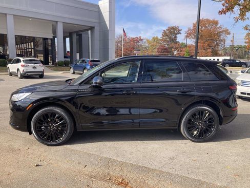 New 2026 Lincoln Corsair Reserve w/ Jet Appearance Package image 8