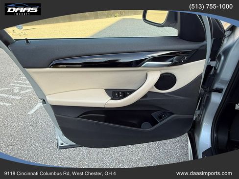 Used 2018 BMW X1 xDrive28i w/ Convenience Package AWD/4WD image 15