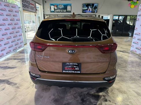 Used 2021 Kia Sportage LX FWD image 6