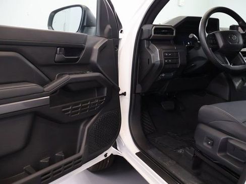 New 2025 Toyota Tacoma SR5 image 9