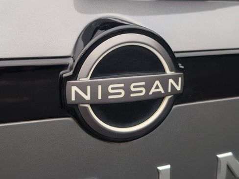 Used 2022 Nissan Pathfinder SV FWD image 6