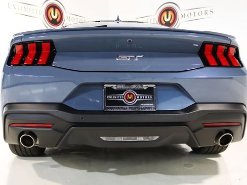 Used 2024 Ford Mustang GT Premium image 33