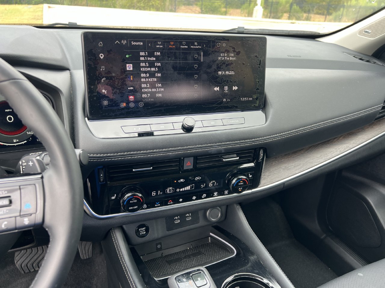 Used 2026 Nissan Rogue Platinum w/ Platinum Premium Package AWD/4WD image 9