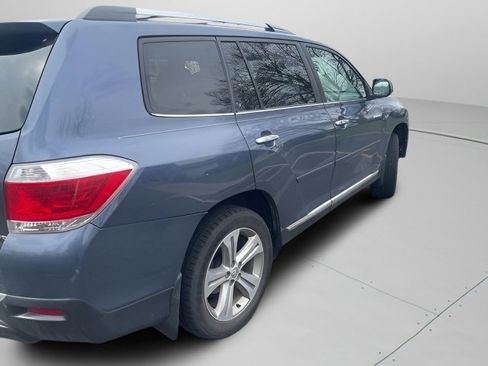 Used 2012 Toyota Highlander Limited w/ Tow Pkg image 9