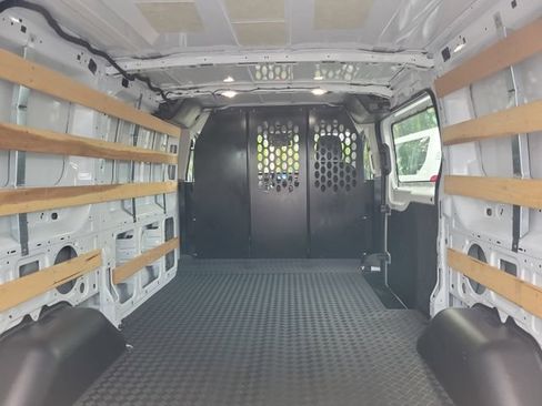 Used 2025 Ford Transit 250 Low Roof w/ Exterior Upgrade Package RWD image 7