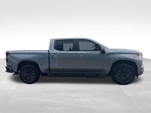 Used 2023 Chevrolet Silverado 1500 RST AWD/4WD image 14