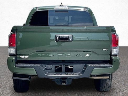 Used 2022 Toyota Tacoma TRD Sport w/ TRD Premium Sport Package RWD image 8
