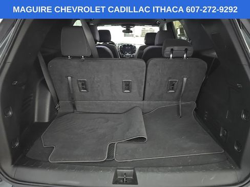 Used 2023 Chevrolet Traverse LT AWD/4WD image 11