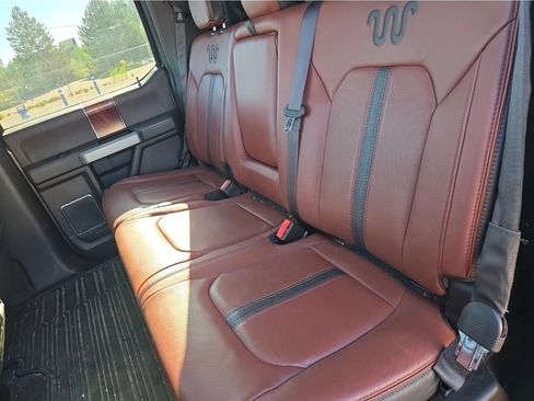 Used 2018 Ford F150 King Ranch w/ Equipment Group 601A Luxury AWD/4WD image 13