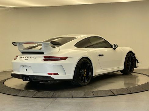 Certified 2018 Porsche 911 GT3 w/ Sport Chrono Package RWD image 7