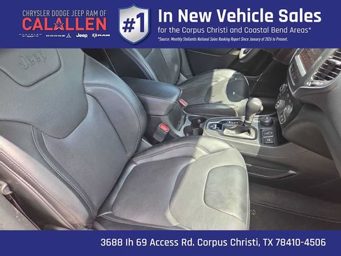 Used 2023 Jeep Cherokee Altitude Lux AWD/4WD image 22