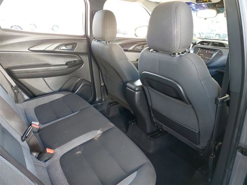 Used 2021 Chevrolet TrailBlazer LS image 11