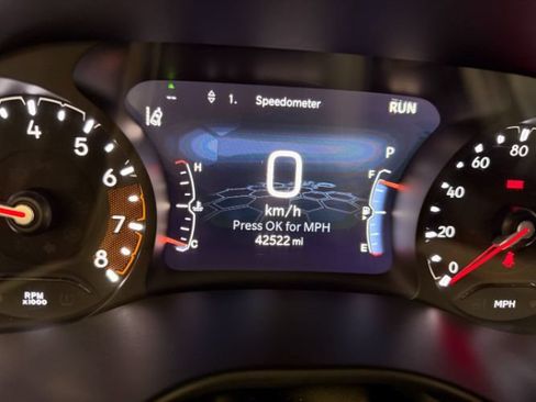 Used 2025 Jeep Compass Limited AWD/4WD image 21