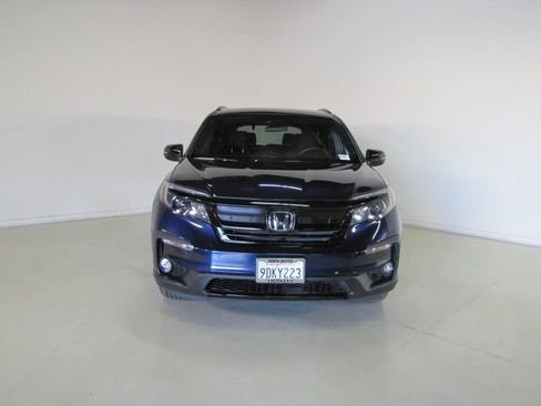Used 2022 Honda Pilot Sport image 2
