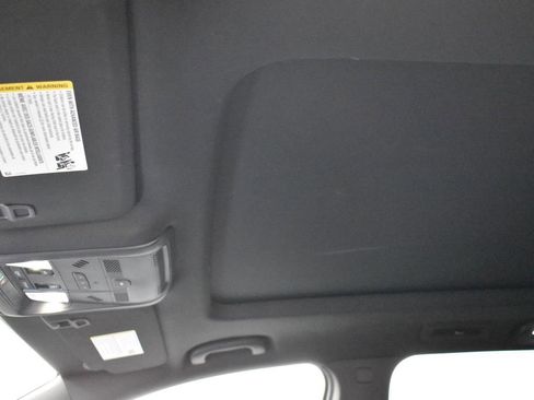 Used 2023 Cadillac XT6 Sport w/ Technology Package image 24