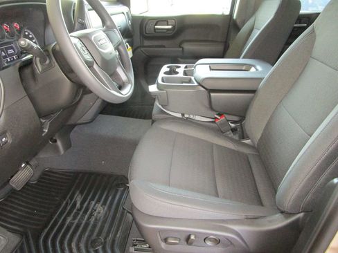 New 2026 GMC Sierra 1500 Pro w/ Pro Value Package image 32