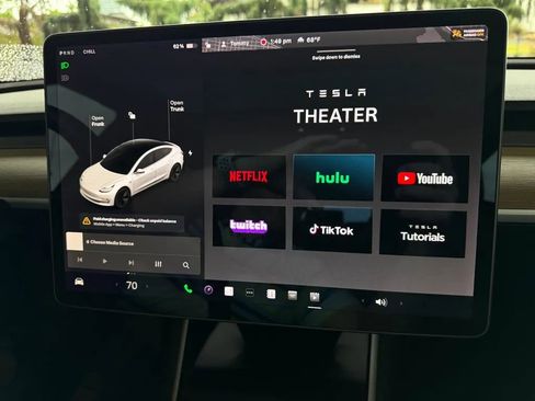 Used 2019 Tesla Model 3 Standard Range Plus image 11