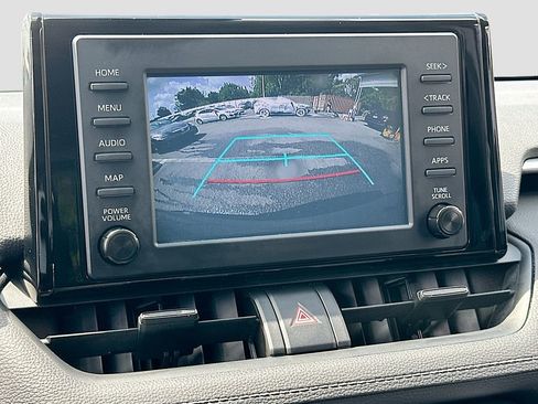 Used 2019 Toyota RAV4 XLE image 13