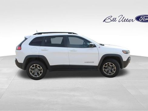 Used 2022 Jeep Cherokee Trailhawk w/ Sun, Sound & Nav Group image 4