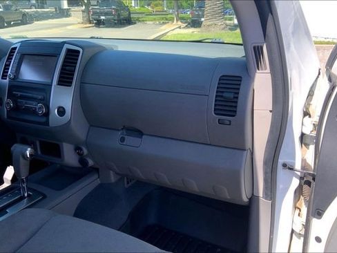 Used 2019 Nissan Frontier S RWD image 16