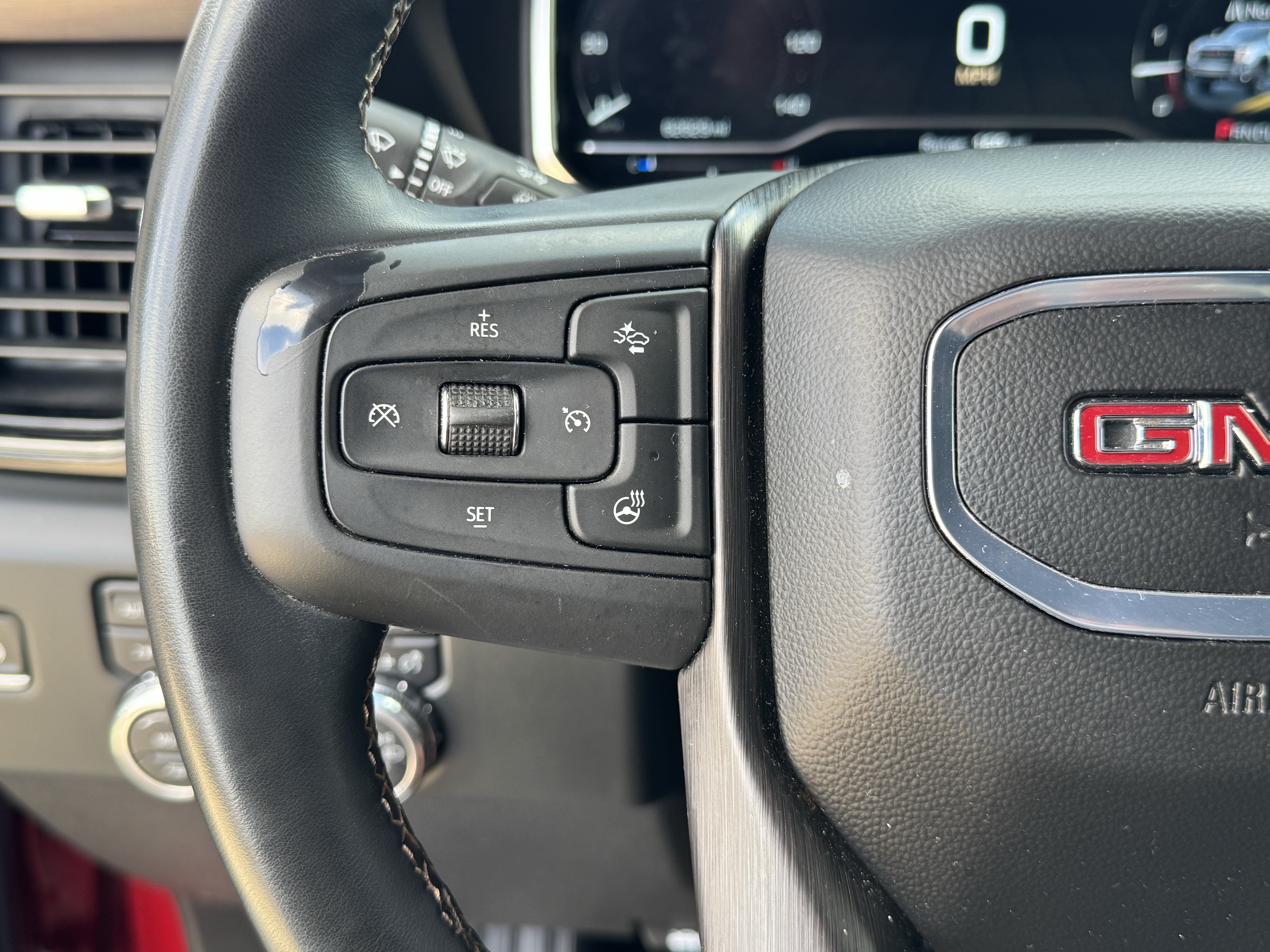 Used 2024 GMC Sierra 2500 AT4 w/ AT4 Premium Plus Package AWD/4WD image 33
