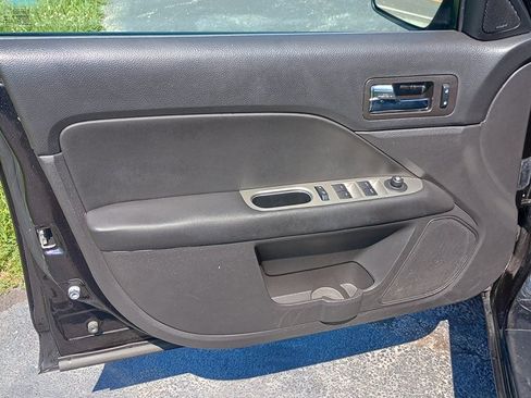 Used 2012 Ford Fusion SEL FWD image 11