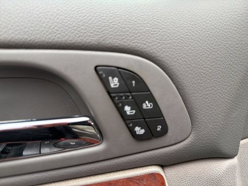 Used 2012 Chevrolet Silverado 2500 LTZ image 12