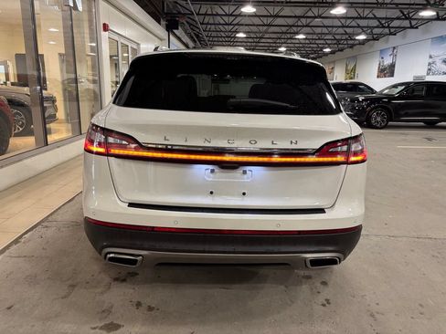 Used 2022 Lincoln Nautilus Reserve AWD/4WD image 5