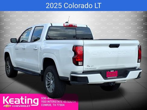 Used 2025 Chevrolet Colorado LT image 2