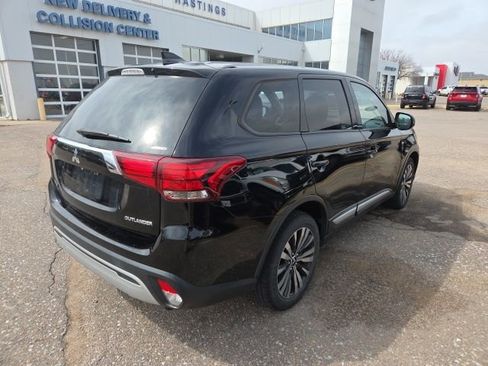 Used 2019 Mitsubishi Outlander ES image 5