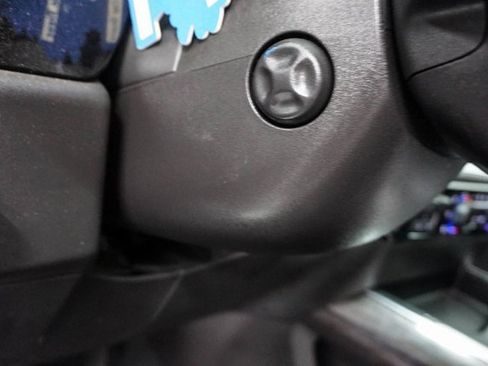 Used 2023 Chevrolet Silverado 1500 LTZ image 14