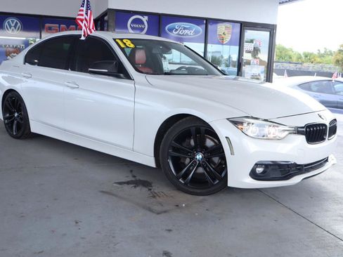 Used 2018 BMW 330i Sedan RWD image 3