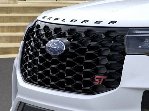New 2026 Ford Explorer ST AWD/4WD image 17