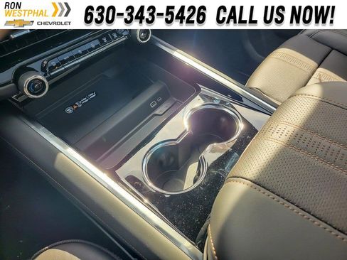 New 2026 Chevrolet Tahoe High Country w/ Sun And Tow Package image 17