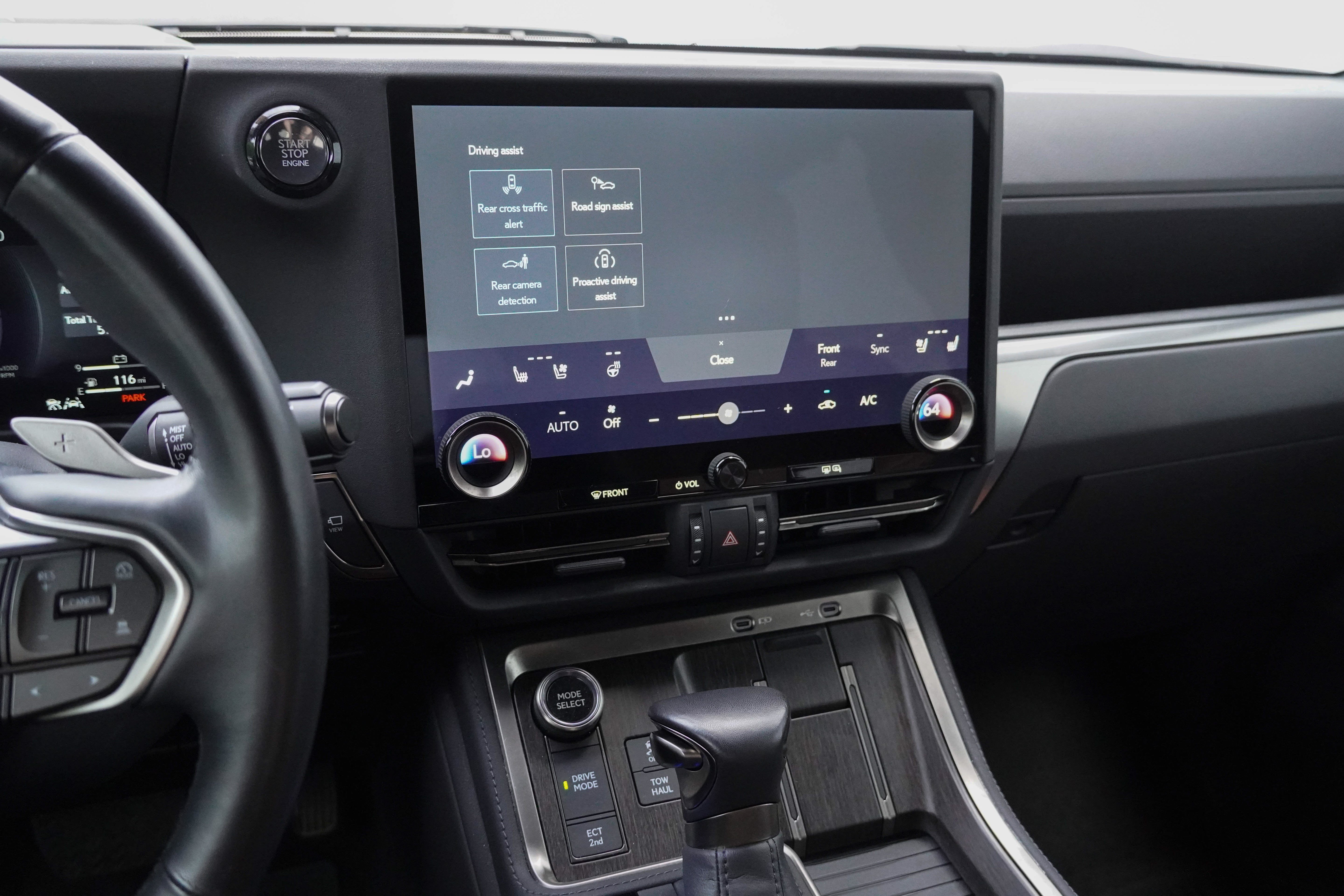 Used 2024 Lexus GX 550 w/ Accessory Package (Z1) AWD/4WD image 19