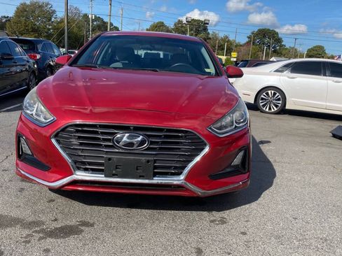 Used 2018 Hyundai Sonata SE FWD image 3