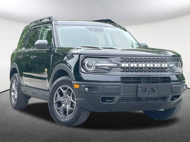 Certified 2024 Ford Bronco Sport Badlands w/ Premium Package AWD/4WD image 2