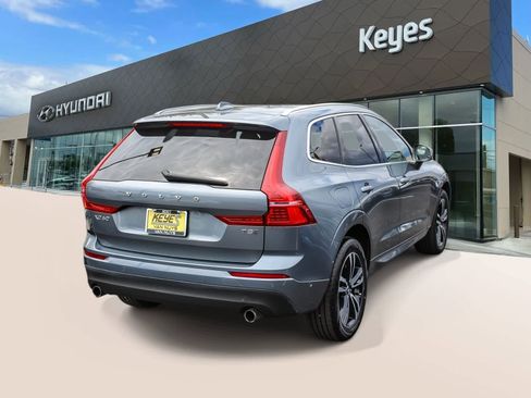 Used 2018 Volvo XC60 T8 Momentum AWD/4WD image 4