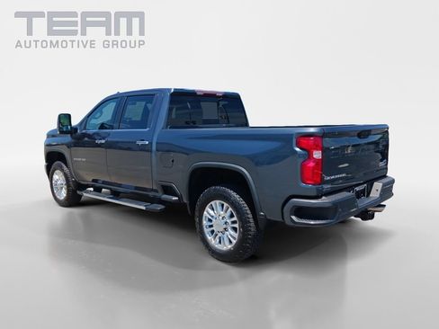 Used 2020 Chevrolet Silverado 2500 High Country w/ Safety Package II AWD/4WD image 5