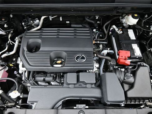 Used 2025 Lexus NX 250 FWD w/ Towing Package (2000 Lbs) image 19