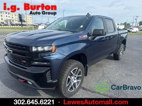 Used 2020 Chevrolet Silverado 1500 LT Trail Boss AWD/4WD image 7