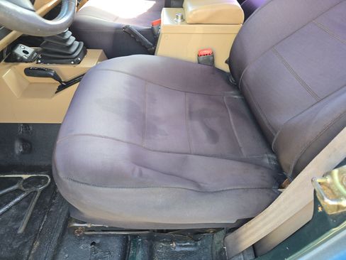 Used 2000 Jeep Wrangler SE image 29