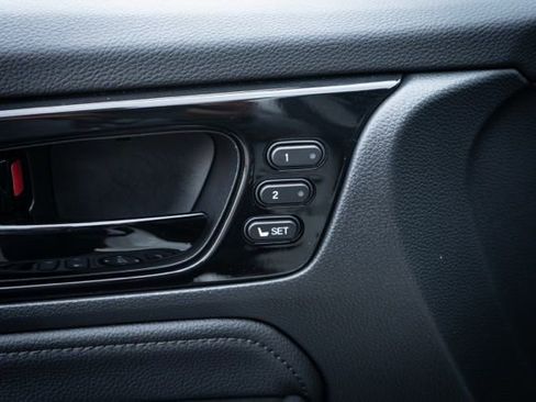 Used 2022 Honda Odyssey Elite image 21