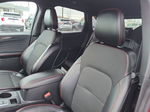 Used 2024 Ford Escape ST-Line w/ Tech Pack #1 image 19