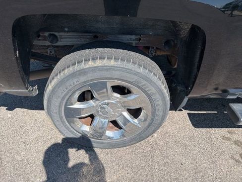 Used 2016 Chevrolet Silverado 1500 LTZ Z71 w/ LTZ Plus Package image 7